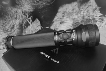 Latarka ręczna Mactronic Patrol Charger