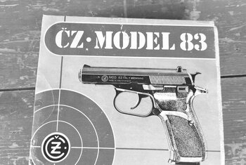 CZ 83 .380Auto/9x17 Browning nr 11619