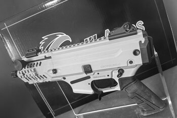 Pistolet Kal.9x19 CELIKARMS CROSSLINE -C 6'' Kolor Piaskowy 
